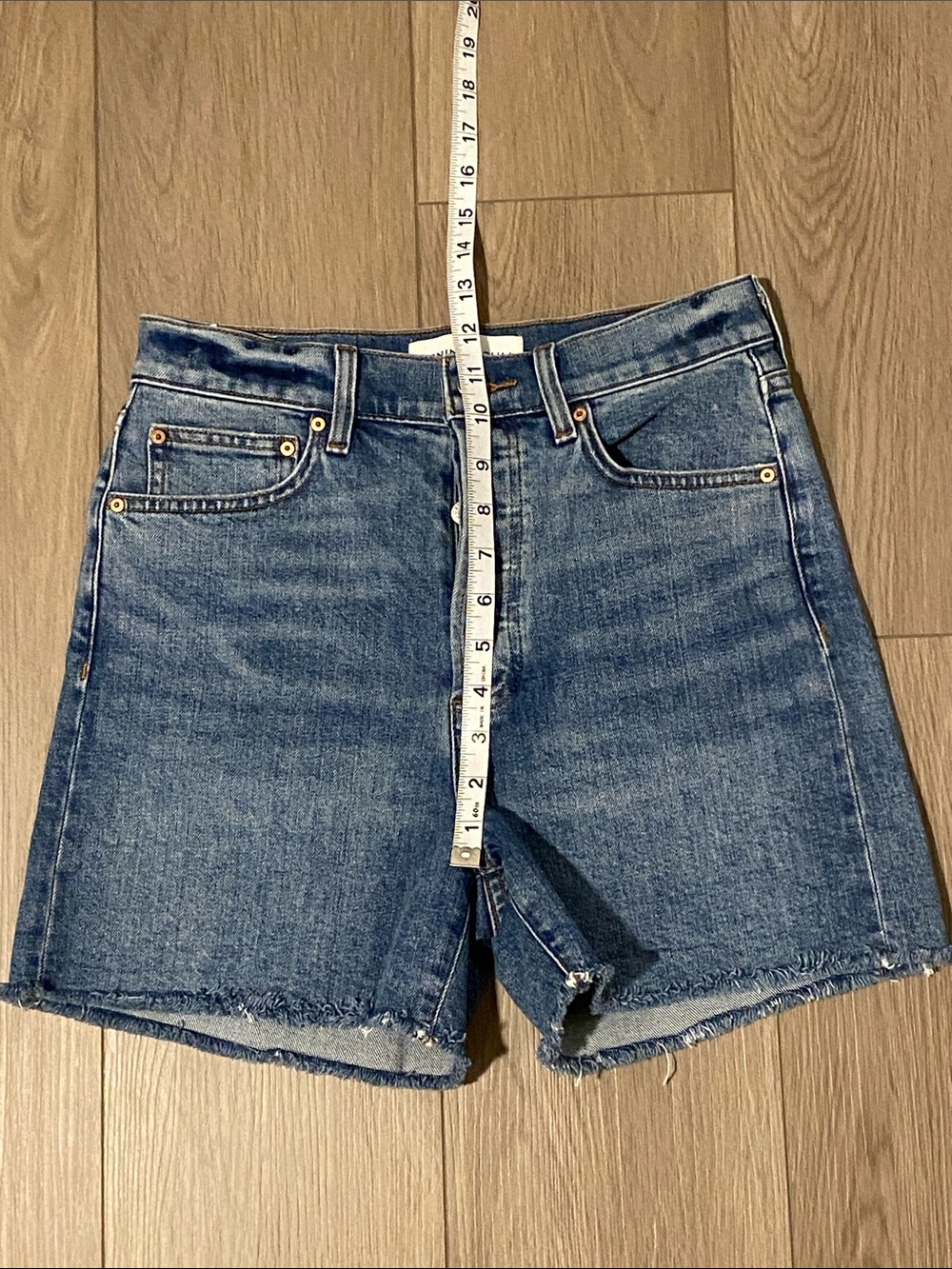 Denim Forum The '50s Arlo Hi Mid-Thigh Denim Short - Picture 13 of 14